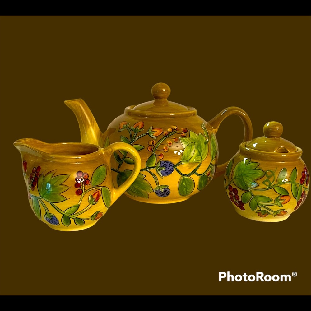 French Country Teapot with sugar and creamer